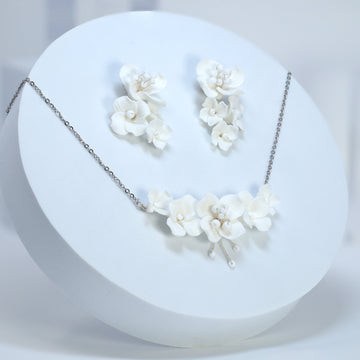 Ceramic White flower Flowers Pearl Jewelry Set, Bridal Hair piece, Bridal Hair Accessories, Wedding Hair Accessory.
